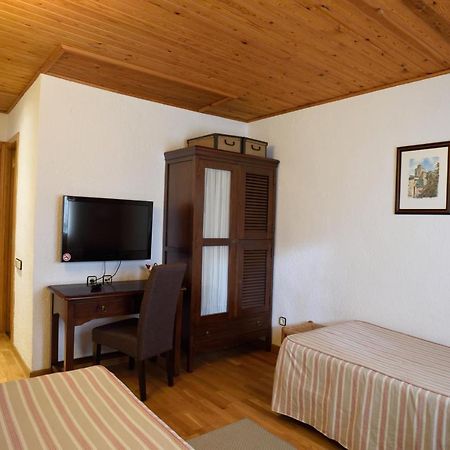 Hotel Els Puis Esterri D'Aneu Luaran gambar