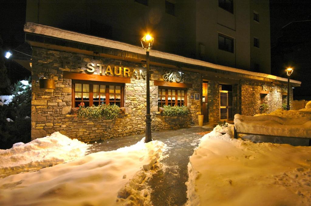 Hotel Els Puis Esterri D'Aneu Luaran gambar