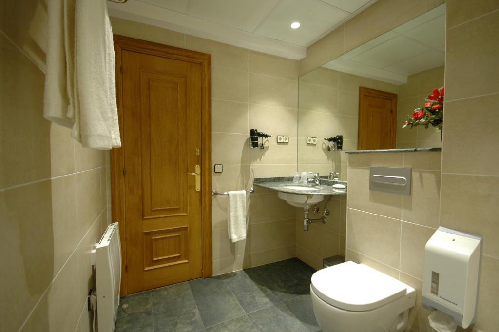 Hotel Els Puis Esterri D'Aneu Bilik gambar